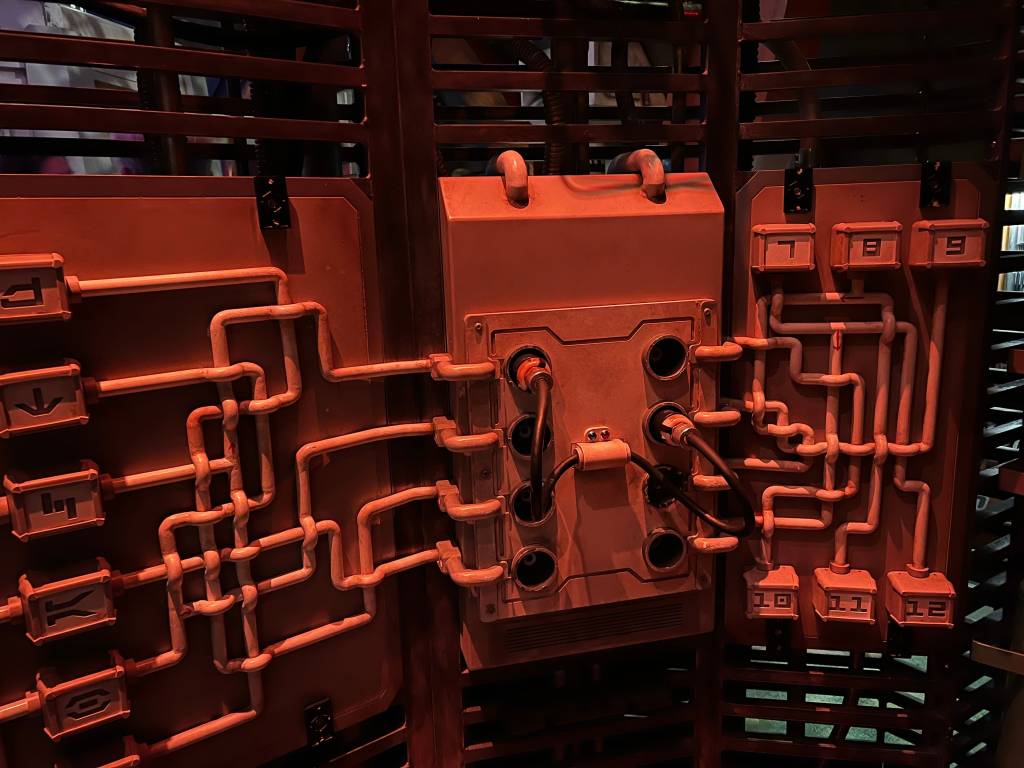 A nest of numbered pipes and sockets